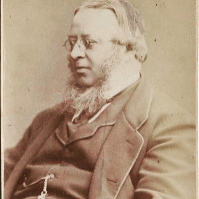 Well time for another vintage #beard photo <a href="/profjweird/">Prof. Jonathan Weird</a> thinks the beard has gone! He has j… ift.tt/2a2G9dx