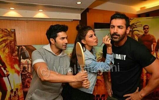 VarunDvnGlobe's tweet photo. #DishoomNextFriday #7DaysForDishoom @Varun_dvn @Asli_Jacqueline @TheJohnAbraham https://t.co/beMVa7uK6n
