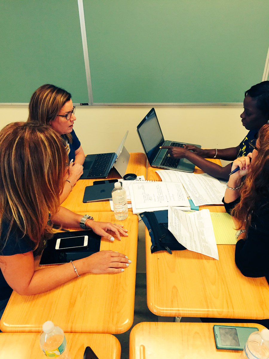 F_Balderramos's tweet photo. @JCGElementary engaged in meaningful conversations during TEAM TIME!! @SynergyMDCPS @MDCPSNorth https://t.co/2PtxK4PM9E