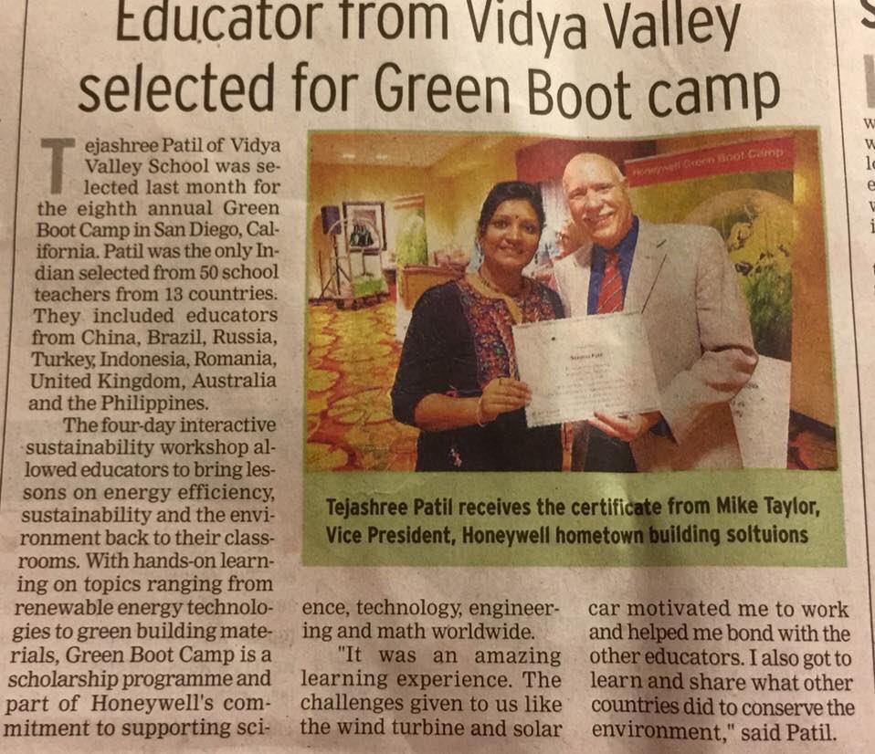 STEMJeff's tweet photo. My friend was featured in her local paper for the workshop we did this summer. @HON_Citizenship #HONGBC #STEM https://t.co/BM0V5WT08u
