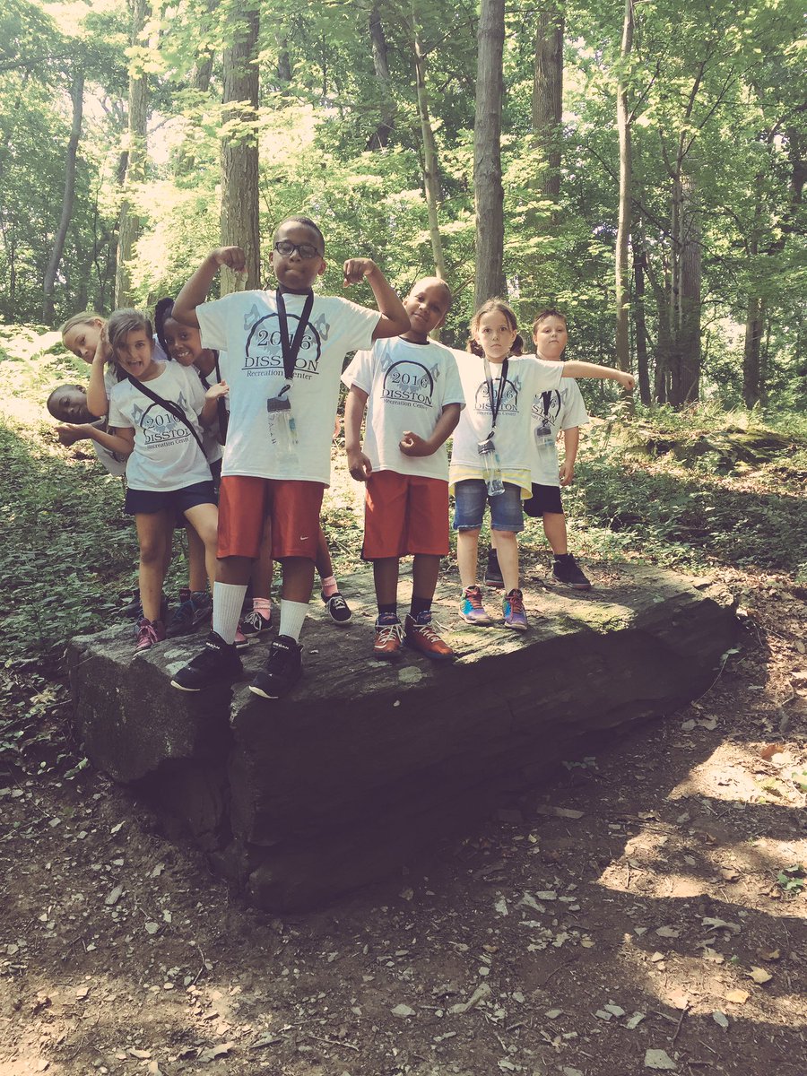 PhillyPlay07's tweet photo. Hiking trip at the Wissahickon Environmental Center!! Staying #Hydrated with our Philly Play bottles! https://t.co/Aex0ZpSaOb