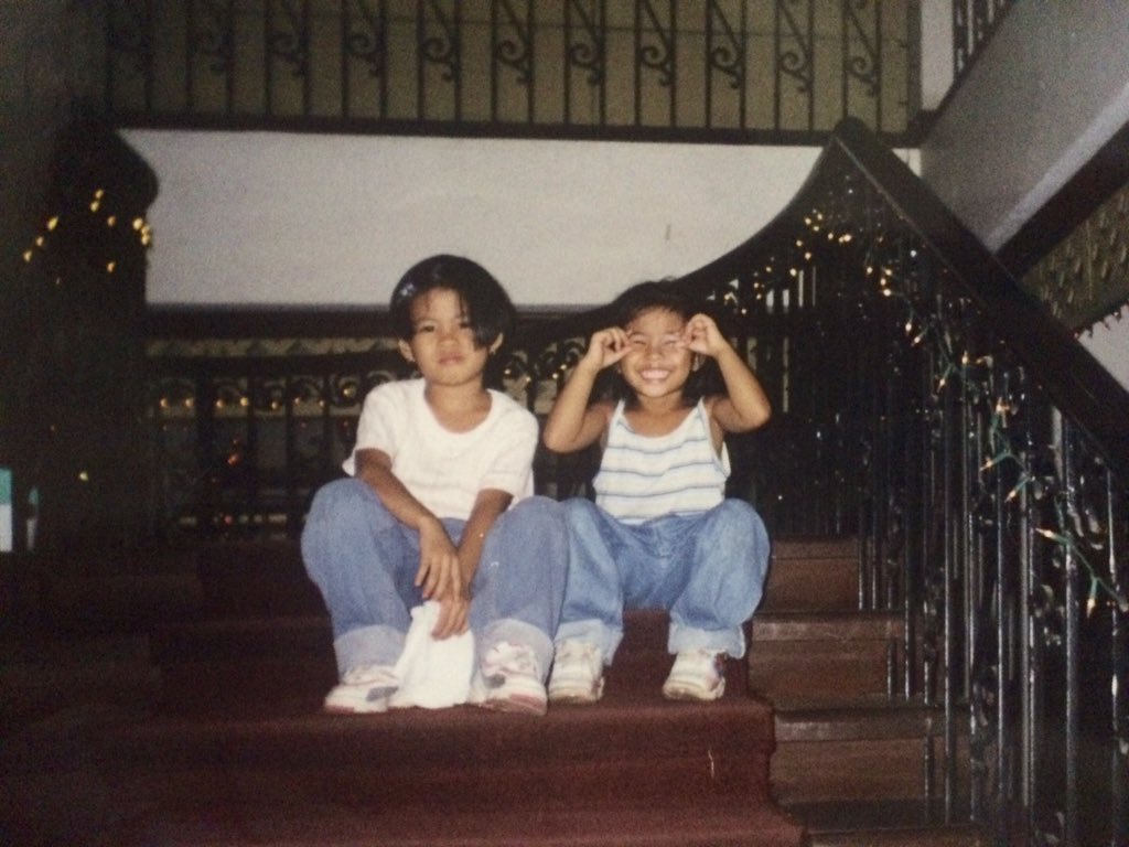 TheKneeIsABell's tweet photo. Sinubukan ko naman talaga ituwid ang daan. Wala, eh. The force is strong with this one hahaha #MiniDan https://t.co/YX10SvY85N
