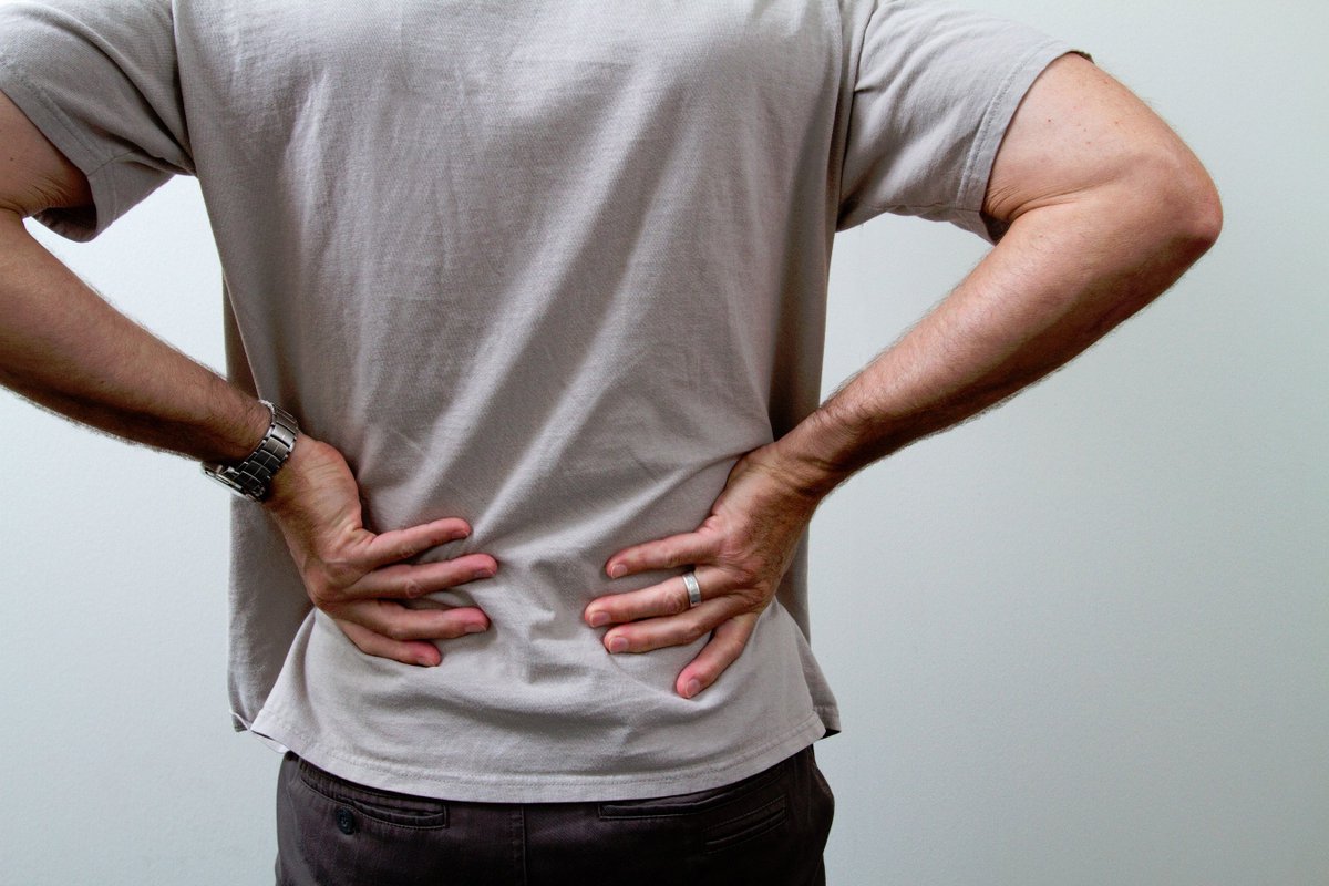 drgaryolson's tweet photo. Have severe back pains? Call our Chiropractors in Commack &amp; they will make your back pains go away! 631-462-0917 https://t.co/WZDp2iLASR