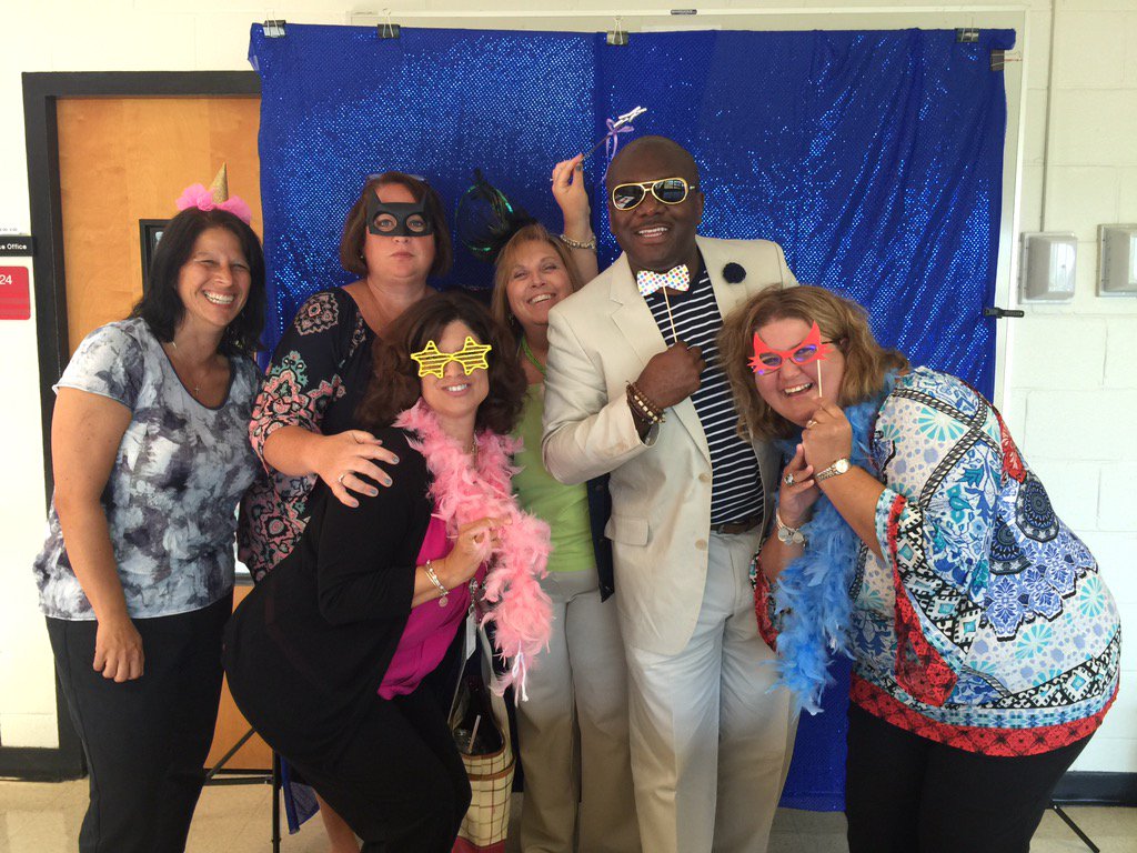 Valerie Lowery tweet media