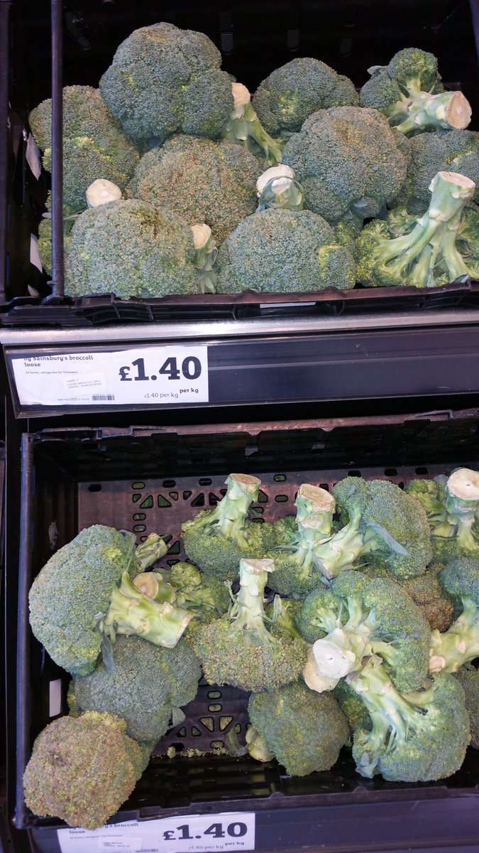 Primomio's tweet image. This is the past the sell by date broccoli you will find at Sainsbury's Welwyn Garden City, always a disgrace