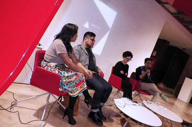ArteyDisenoPUCP's tweet photo. ¿Qué es moda activista?
#modapucp
https://t.co/2BknZ800ms https://t.co/GfadJuJy3W
