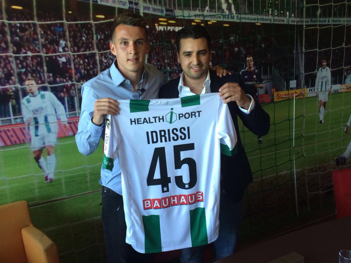 Oussama Idrissi heeft vanmiddag zijn nieuwe contract bij FC Groningen officieel getekend.