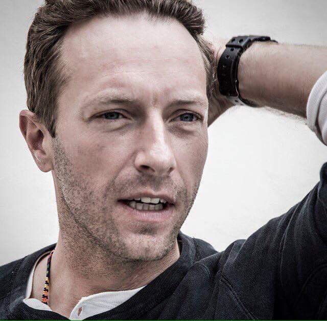 ColdFamilyBr's tweet photo. #MTVHottest Coldplay (Chris sensualizando pedindo seu voto) https://t.co/FZZInD5QZo