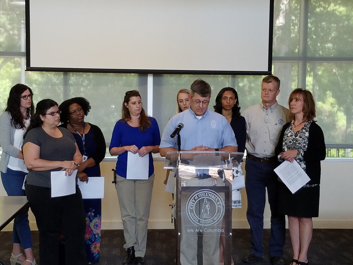 CityofColumbia's tweet photo. The City PR Summer School/ Session 1 Crisis Communications group 2 exercise #WeAreColumbia #CityPR https://t.co/xPm1gz7Laq