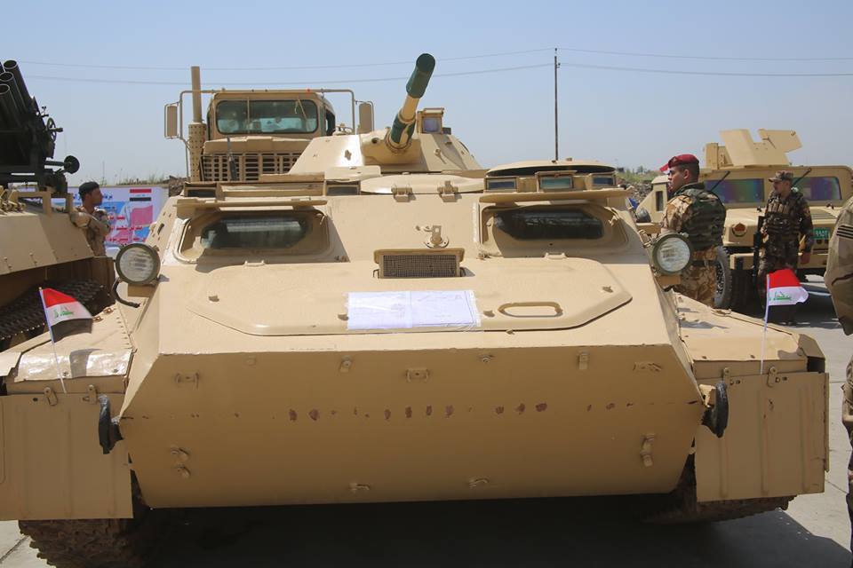 تطوير محلي  لمركبة " التوباز " المصرية بتحويلها من ناقلة للجنود لمركبة " قتال " Cn0_r72WcAQTL1D