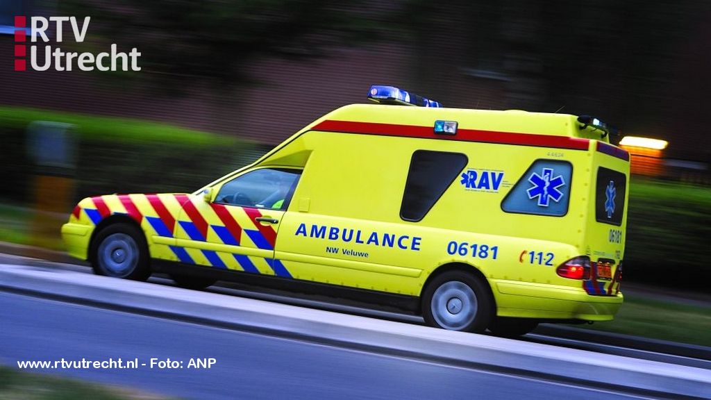 rtvutrecht's tweet image. 'Zeer ernstige aanrijding' in Houten rtvu.nl/n/1500038 #houten