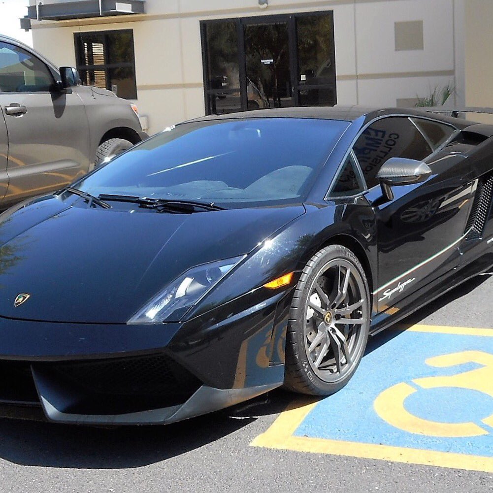 Lamborghini back on the road!  Come see EMPIRE COLLISION!

525 W. 3rd Ave.
Mesa AZ 85210
480-454-1850
#lamborghini