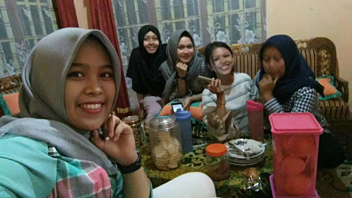 Syapitri_SY's tweet photo. https://t.co/RjSxRJgbSy