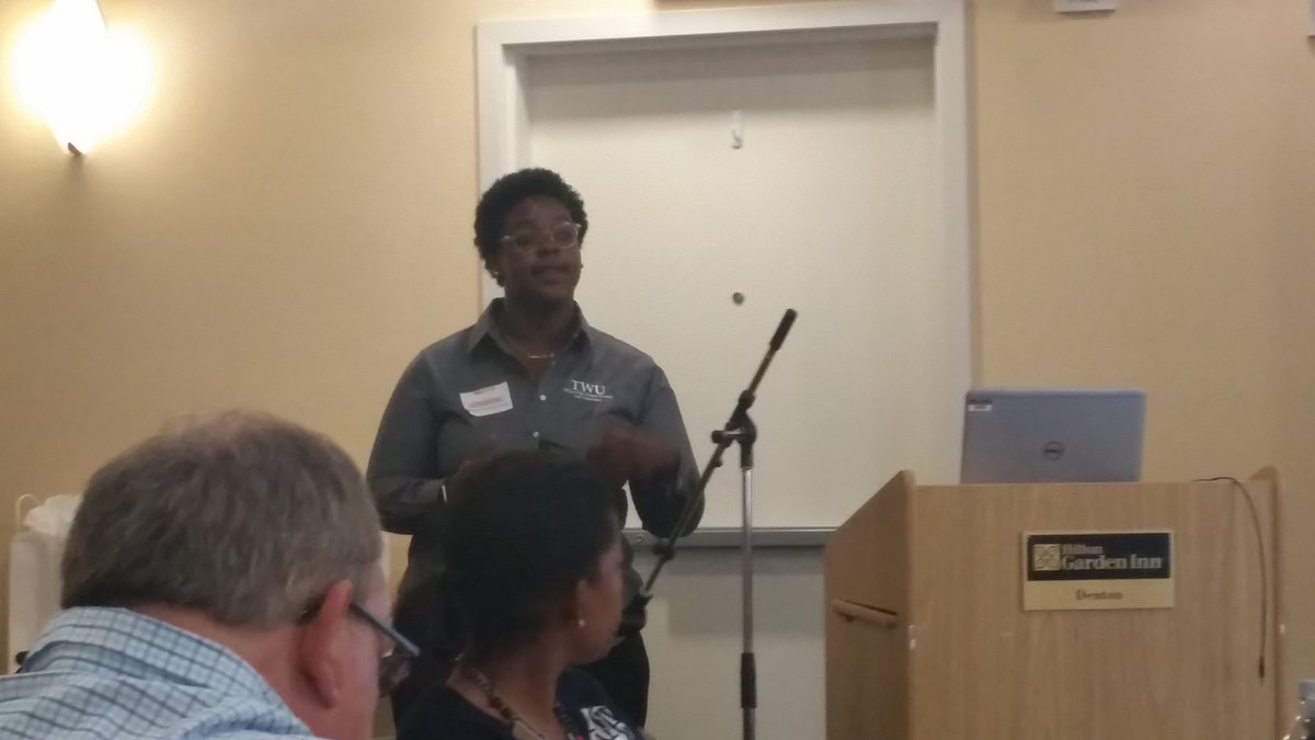 TWUSOMDIRECTOR's tweet photo. Gen. Counsel/AVP Compliance Destinee Waiters informs TWU folks on Legal/Compliance stuff!
#twunews #twuknows #twusom https://t.co/hitrj3q1FE