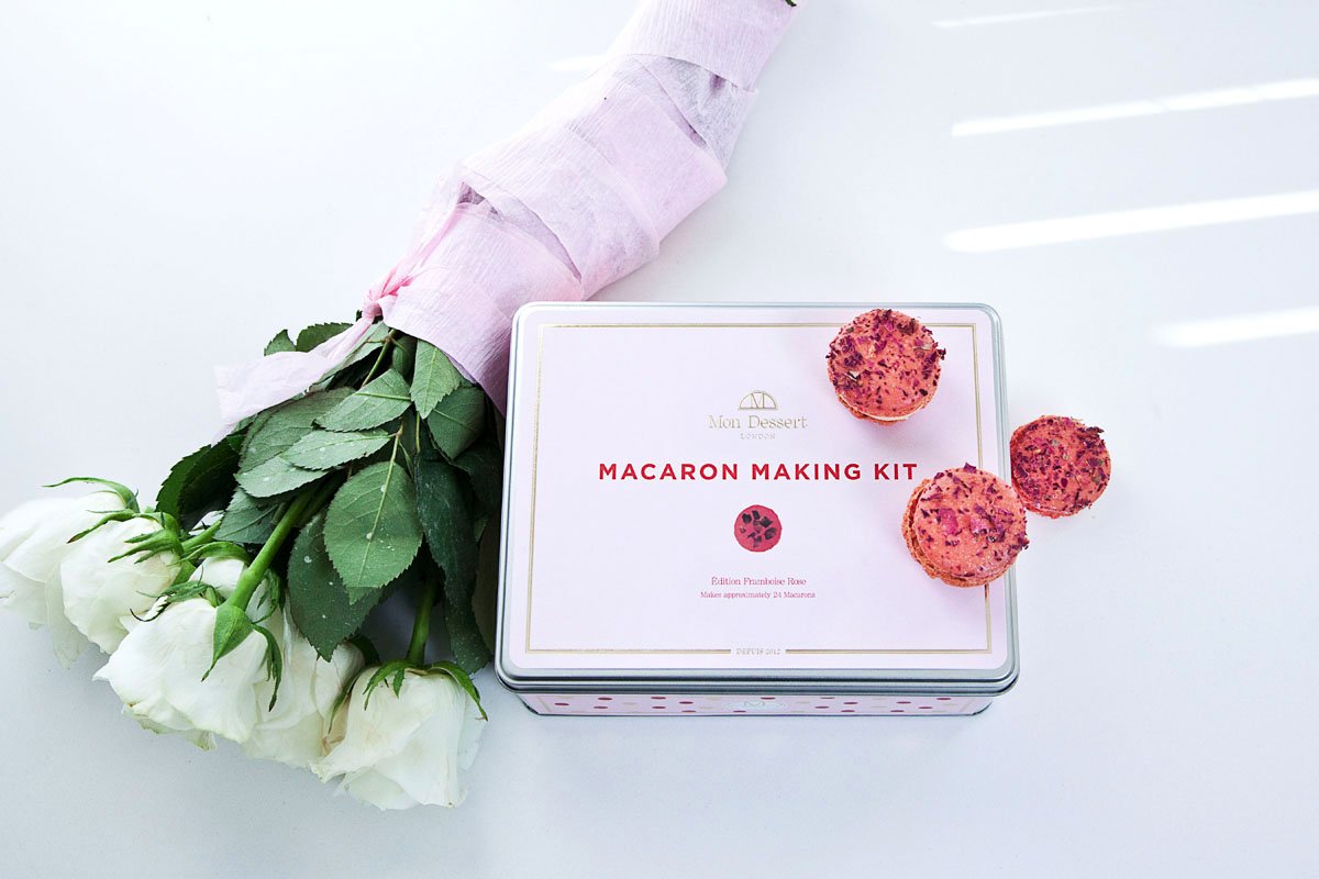 MonDessert's tweet image. Create luxury macarons from the comfort of your kitchen in 90 minutes!

#bakingkit
#gifts 

mondessert.co.uk/blog/create-lu…