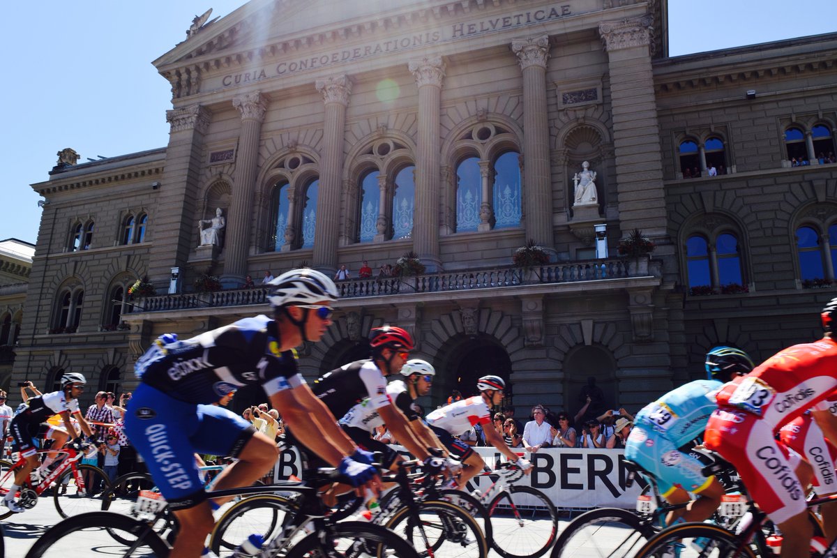 tdfbern's tweet image. Ein toller Tag für alle Schweizer Radsportfans in der Schweizer Bundesstadt! #tdf2016 #tdfbern #merci #aurevoir