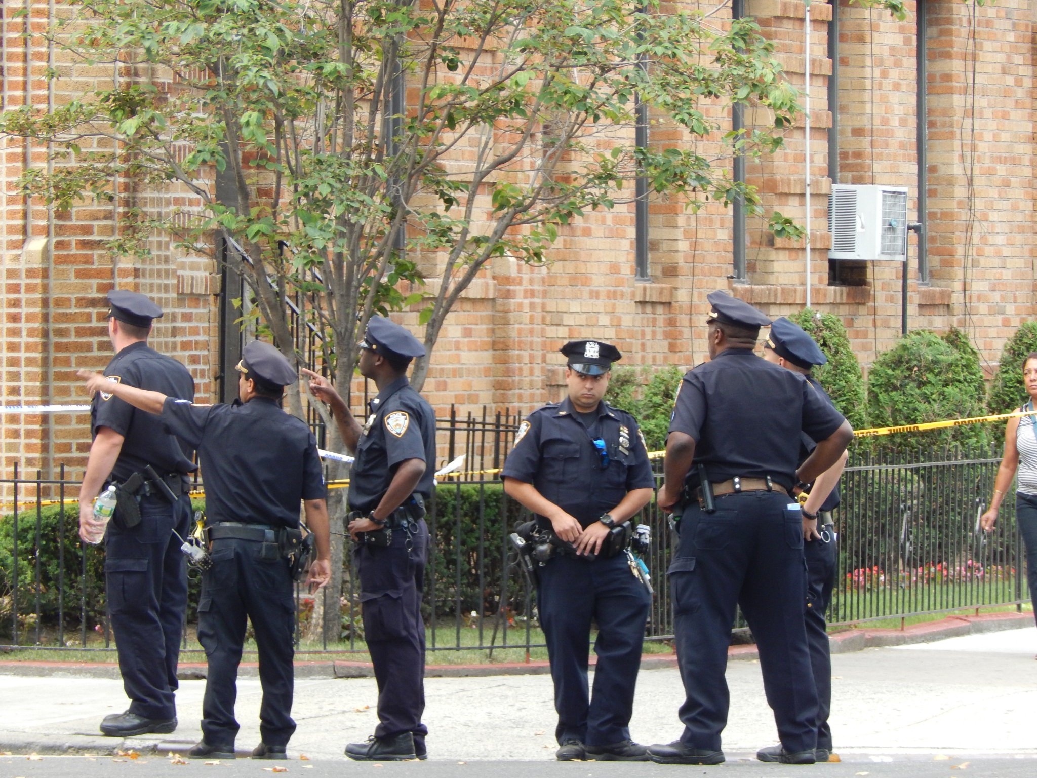 MIDWOOD FLATBUSH NEWS - BROOKLYN TODAY! on Twitter: "NYPD Says Officers
