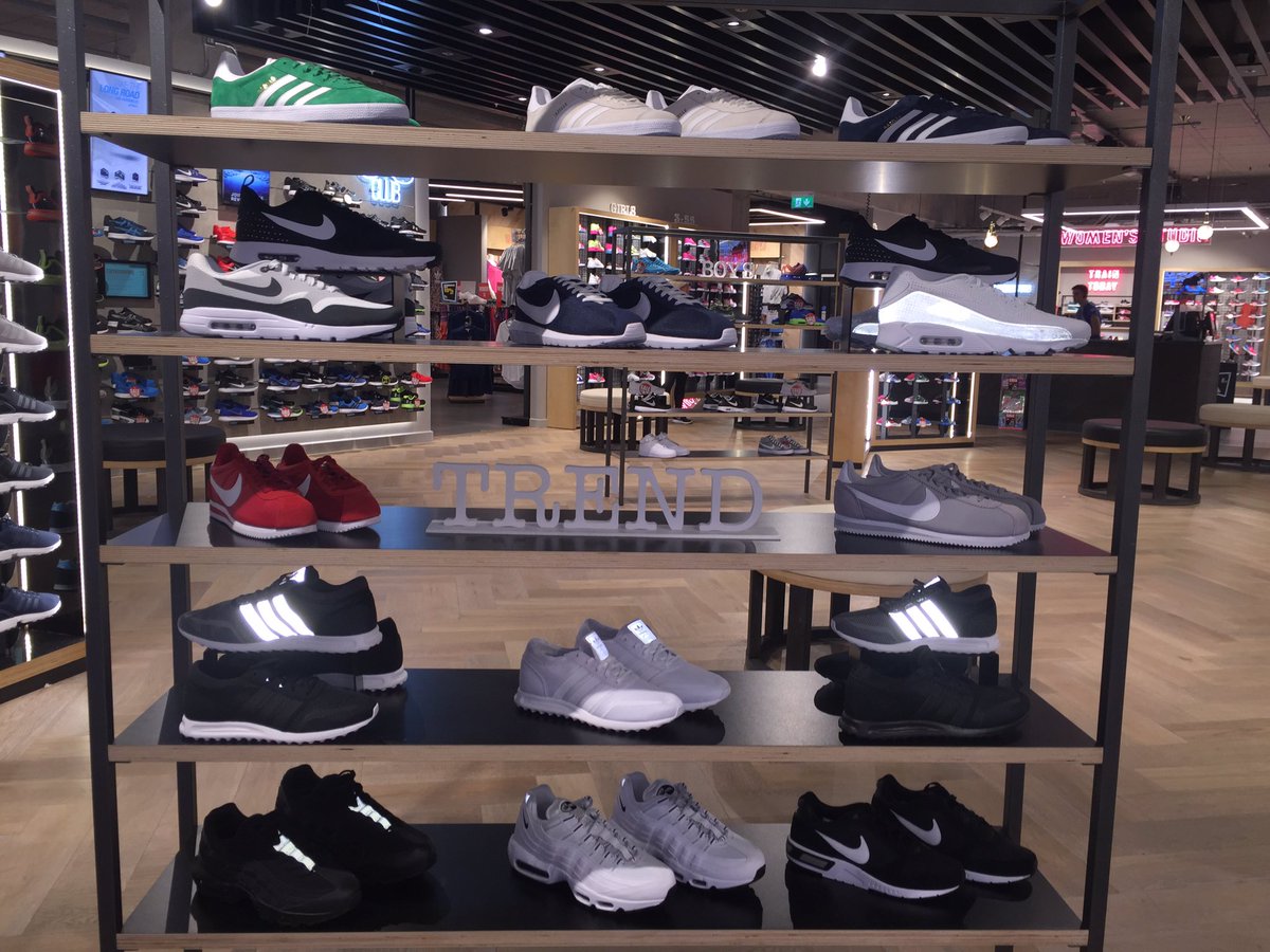 adidas gazelle lifestyle sports