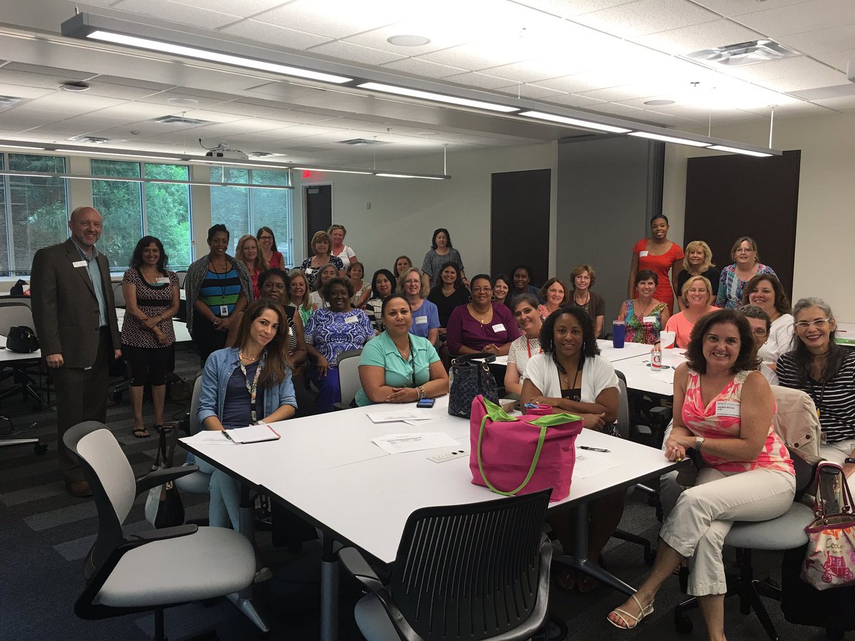 Leadership Essential: creating value - who are our customers, be proactive, build relationships,set priorities #FCS