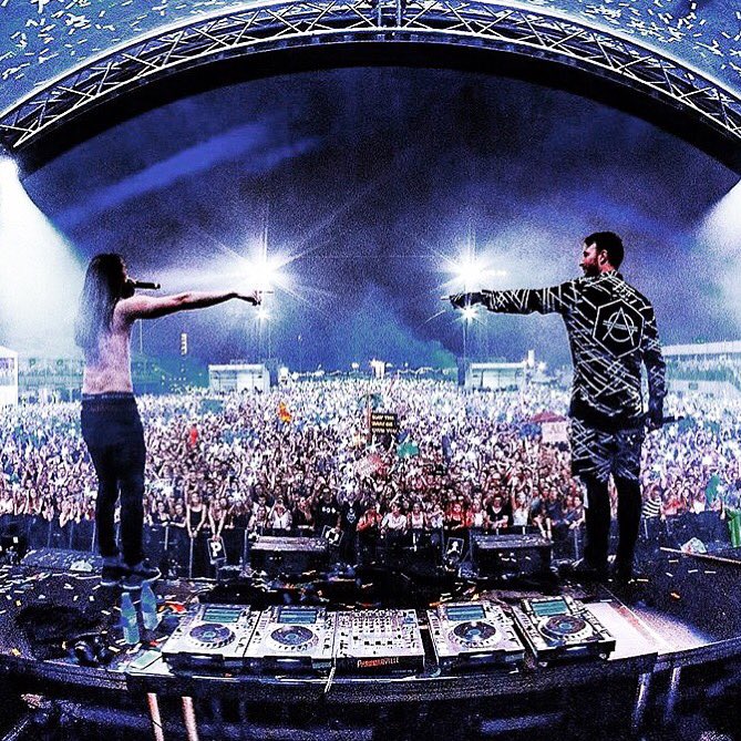 Diablo x Aoki #whatwestarted #july22 https://t.co/EQj1RHXdgh