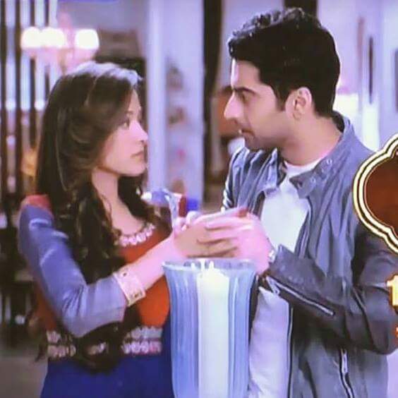 Aşkın her anı çok değerlidir ve bizi asla bos harçamıçaz güzel prensesim sen bu dünyada benım icin cok özelsin Aliya