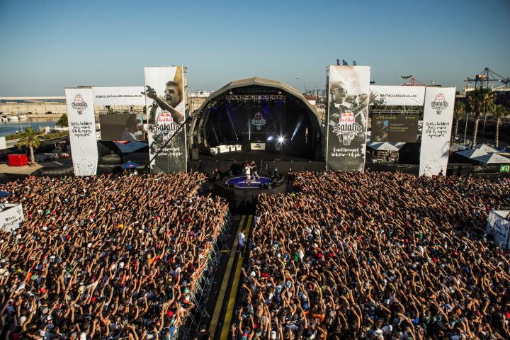 redbullbatalla's tweet image. El sábado a las 12h documental de la Final Nacional de #BatallaDeLosGallos en el canal @cero win.gs/2a16RWG