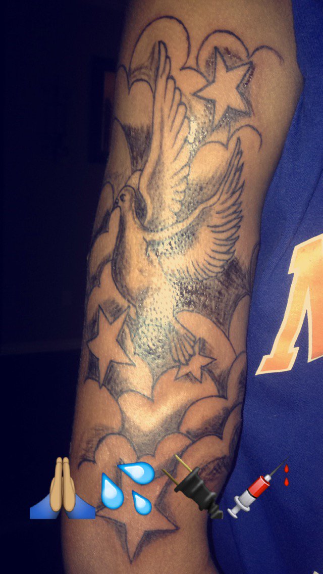 Thakidd__'s tweet photo. 💉🙏🏽🙌🏾 https://t.co/DHPu8ps3V3