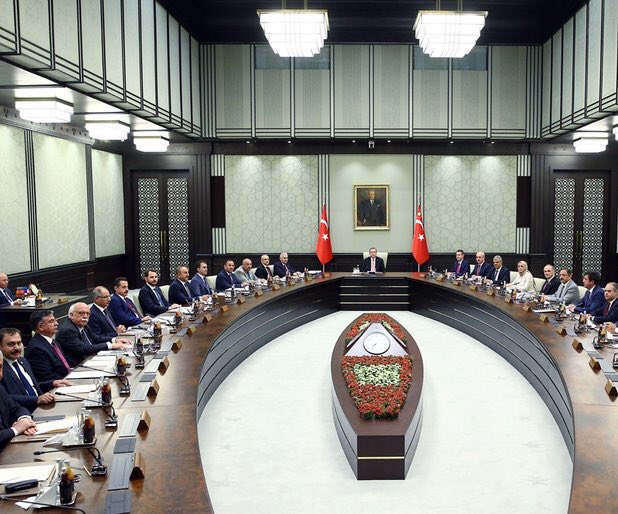 Erdoğan 3 ay boyunca OHAL ilan edildiğini açıkladı