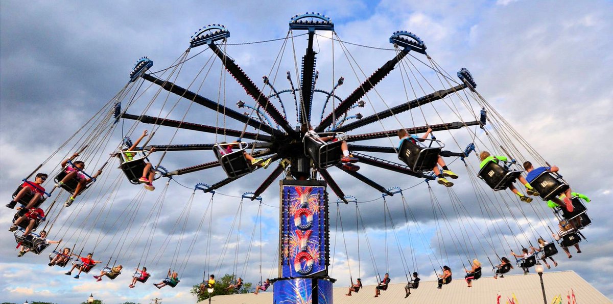 FairsDirectory's tweet photo. The @KaneFair opens in Saint Charles, Illinois and runs to July 24th. Have a great fair!  @IllinoisAgFairs #ILfairs https://t.co/Ewm7XRJy2J