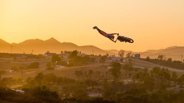 Jarryd McNeil - Welcome Home:
vitalmx.com/videos/member/…