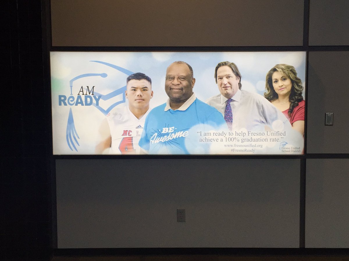 PenningtonROP's tweet photo. Look what I saw at the Fresno Airport. https://t.co/TtPVtlloOm