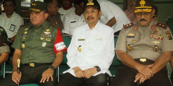 Apel persiapan kedatangan Presiden Jokowi di Sumatera Utara. #SumutPaten
sumutpaten.com/2016/07/21/ape…