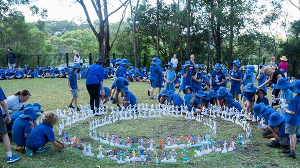 theheraldsun's tweet image. Ban on clapping at an Aussie primary school proves the PC police are winning trib.al/9Ka1TVw via @susieob