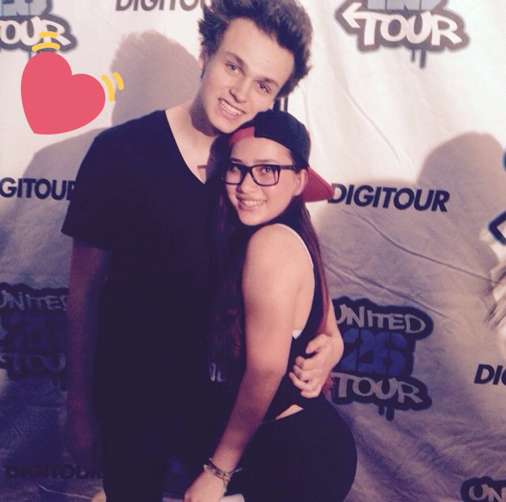 Ramiev__'s tweet photo. Check our glo up 🔥😝@JonahMarais https://t.co/x84T2hFBGW