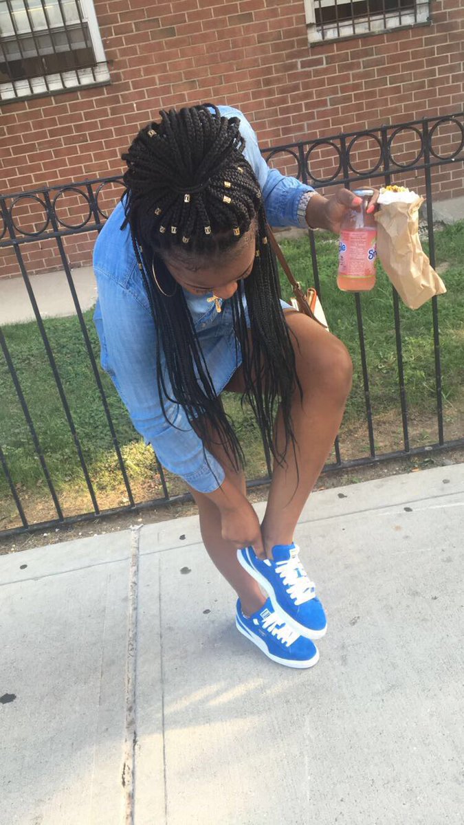 _Mooook tweet picture