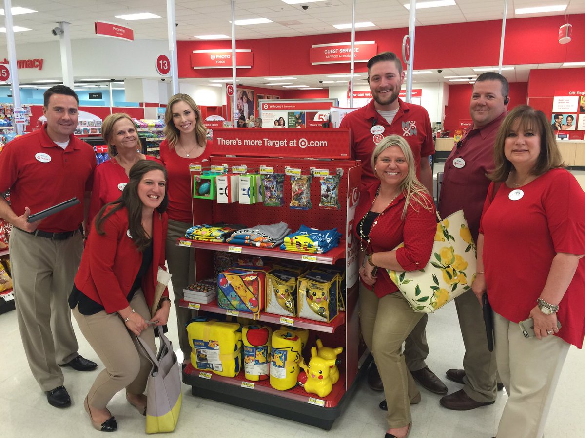 DiCiccoKim's tweet photo. Driving sales with the Pokemon-Go craze at T2813 @targettiff @sherrie_brenner @Jfresh291 @kobiezim https://t.co/Ub32tzH5Js