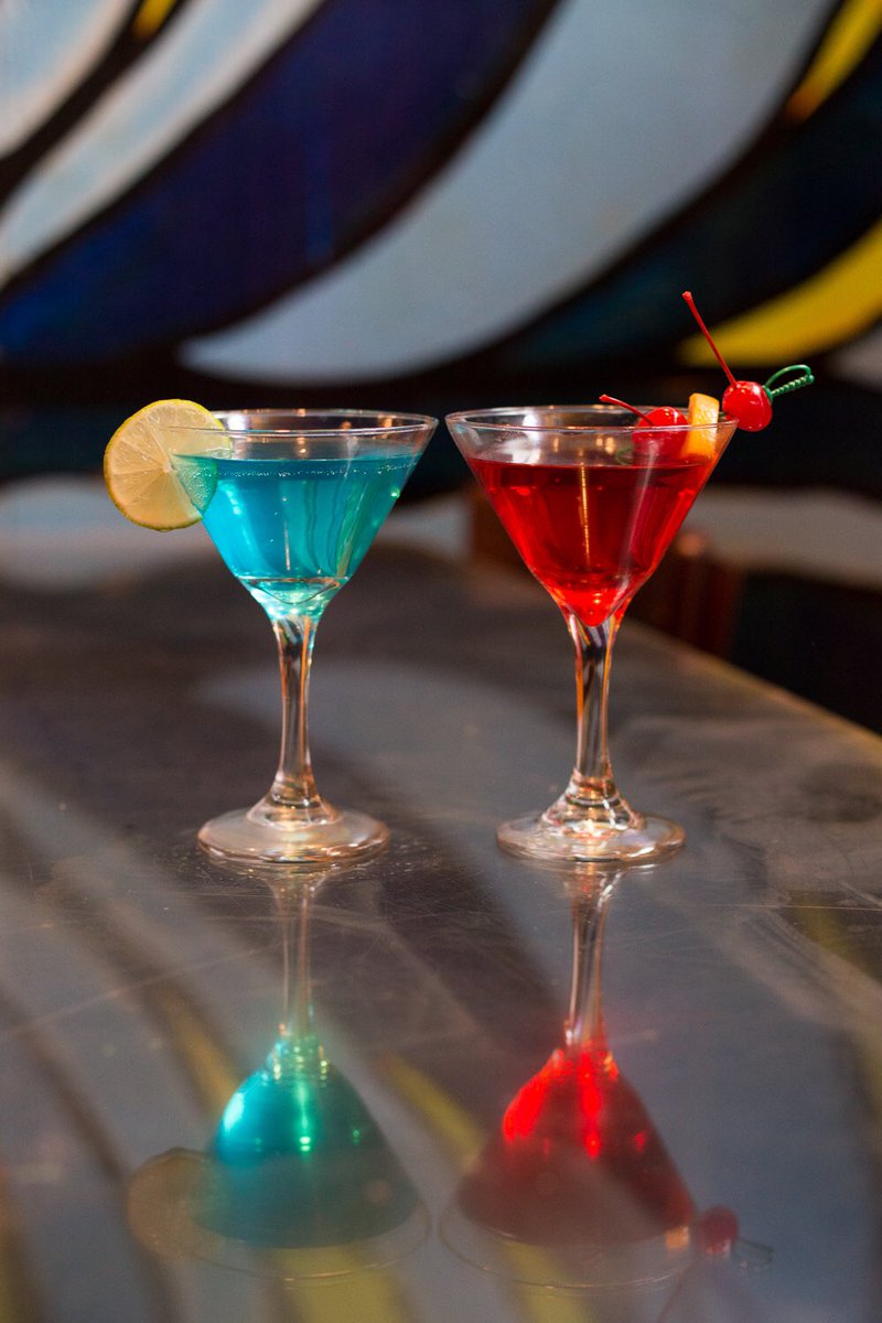 DUB_Destin's tweet photo. Join us for a late night #cocktail tonight in the #DownUnderBar! #Destin #BarScene #NightClub #EuroNight https://t.co/1Jp47EshT7