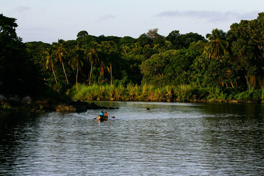 JMulsonProject's tweet image. The Hustle: El Rayo jmulsonphotography.wordpress.com/2016/07/20/the…