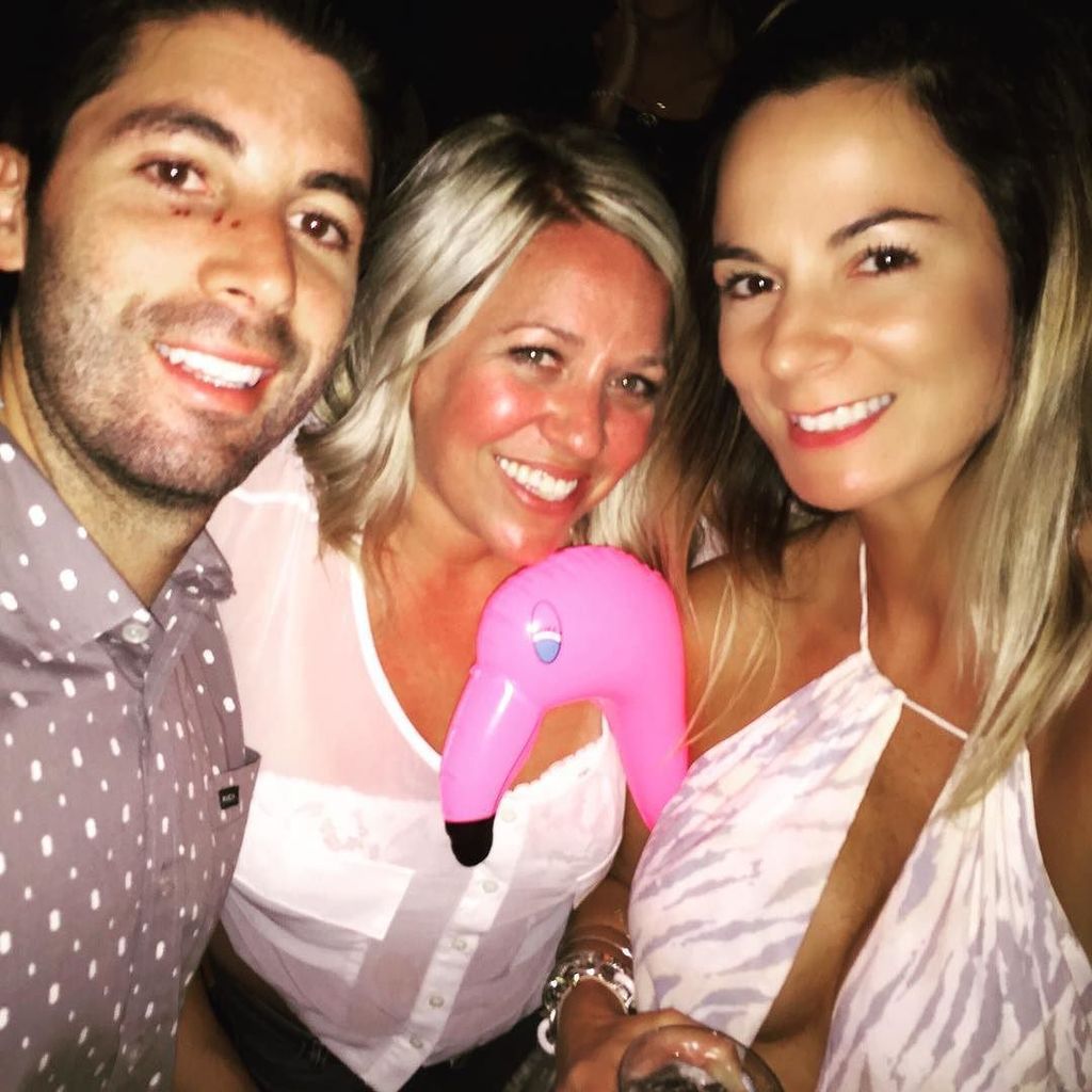 BikiniSlayer's tweet photo. Good times with some of my faves and #bikinislayerfloyd ✨ See you soon #pvposse 💥#bikinisl… https://t.co/iBp8Cyiojr https://t.co/G3FtmJyEQh