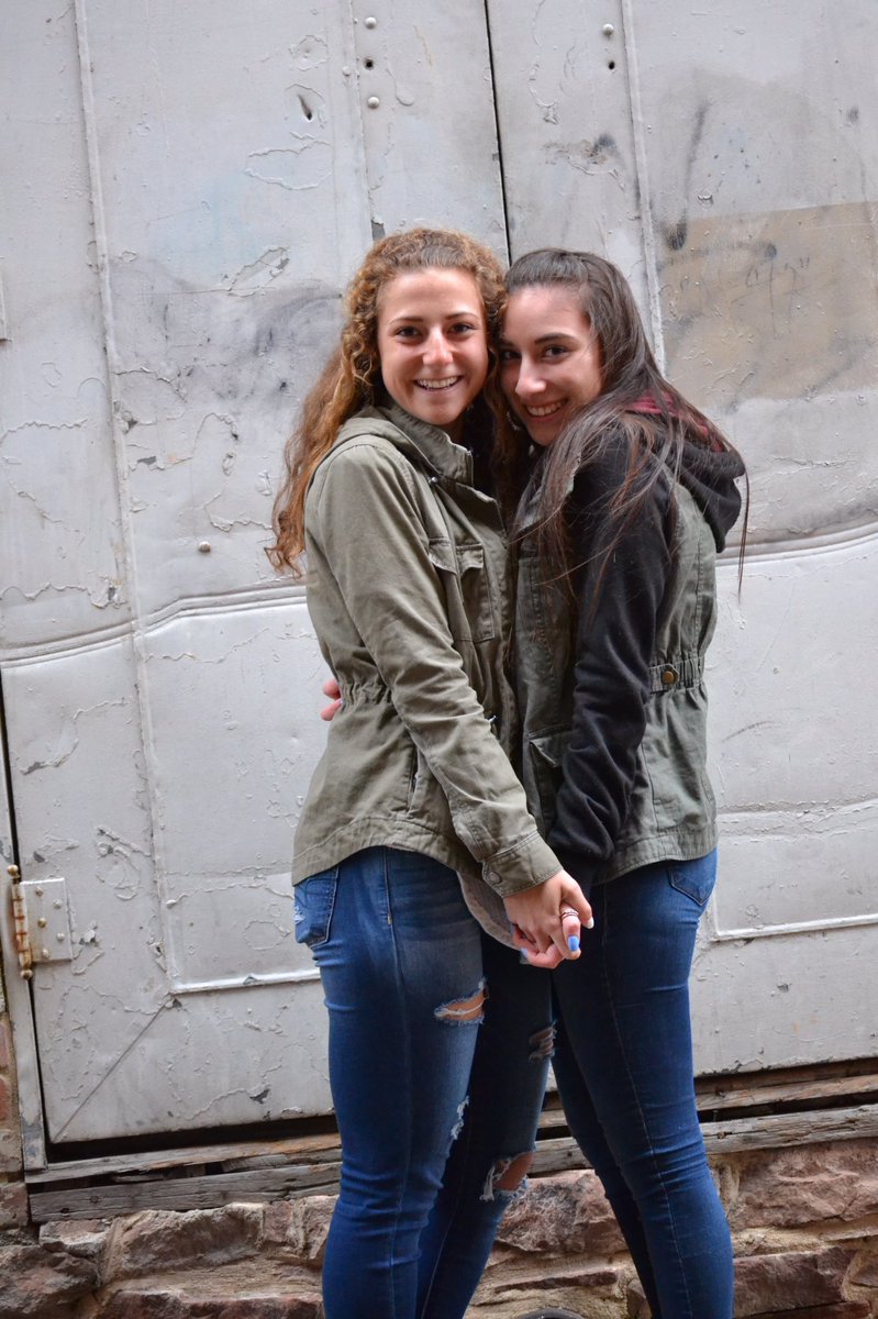 allisonsmithhh's tweet photo. hbd to my bff @Bryzzy42 !!!! thank u for all our mems, love ya foreva💝 https://t.co/YHN7oaLEJs