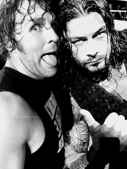 ShesASlayQueen's tweet photo. Aww thanks alot #WWE #RIPSHIELD (again) my boys are split up again Smfh 😒 https://t.co/EY6KYrEbyD