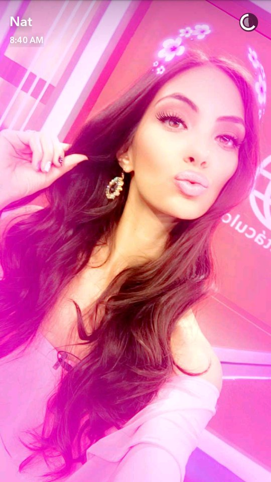 Team_Natalie_V's tweet photo. La más churra 😍👌 queen 👑🌼🌹 @natvertiz https://t.co/CB8m3q5bJb