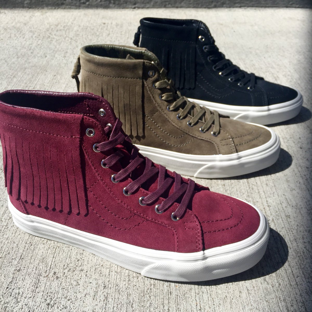 zumiez's tweet image. Ladies, what do you think of these new Vans Sk8 Hi Moc's? &amp;gt;&amp;gt; goo.gl/M5niwJ