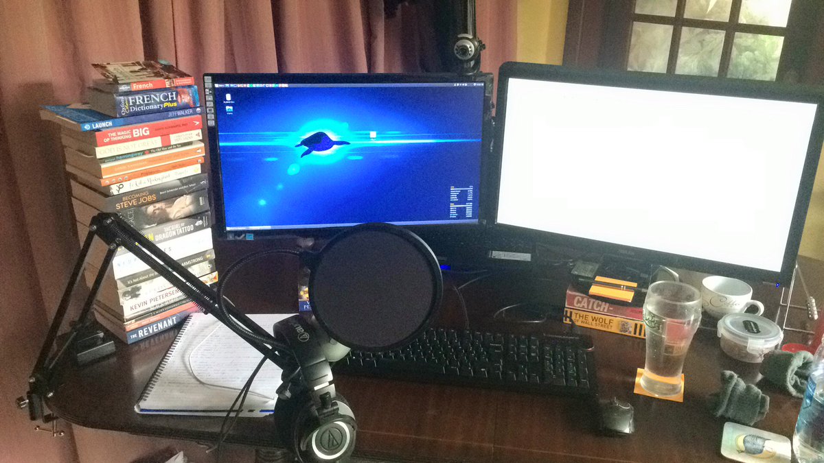 hungryturtledev's tweet image. Guess who is recording some tutorials? Yep, that would be me #Learntocode #Javascript #codetutorials