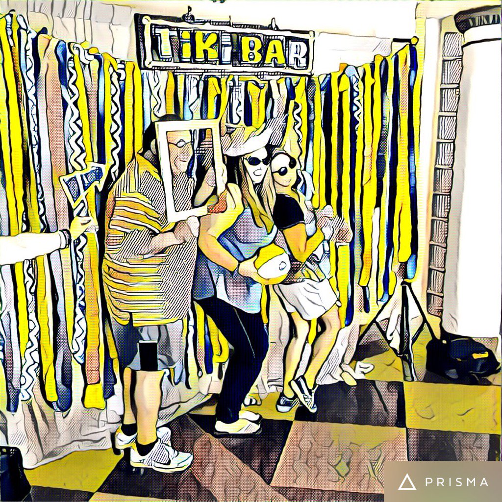 DougTSG's tweet image. Photo booth fun #summerEAST