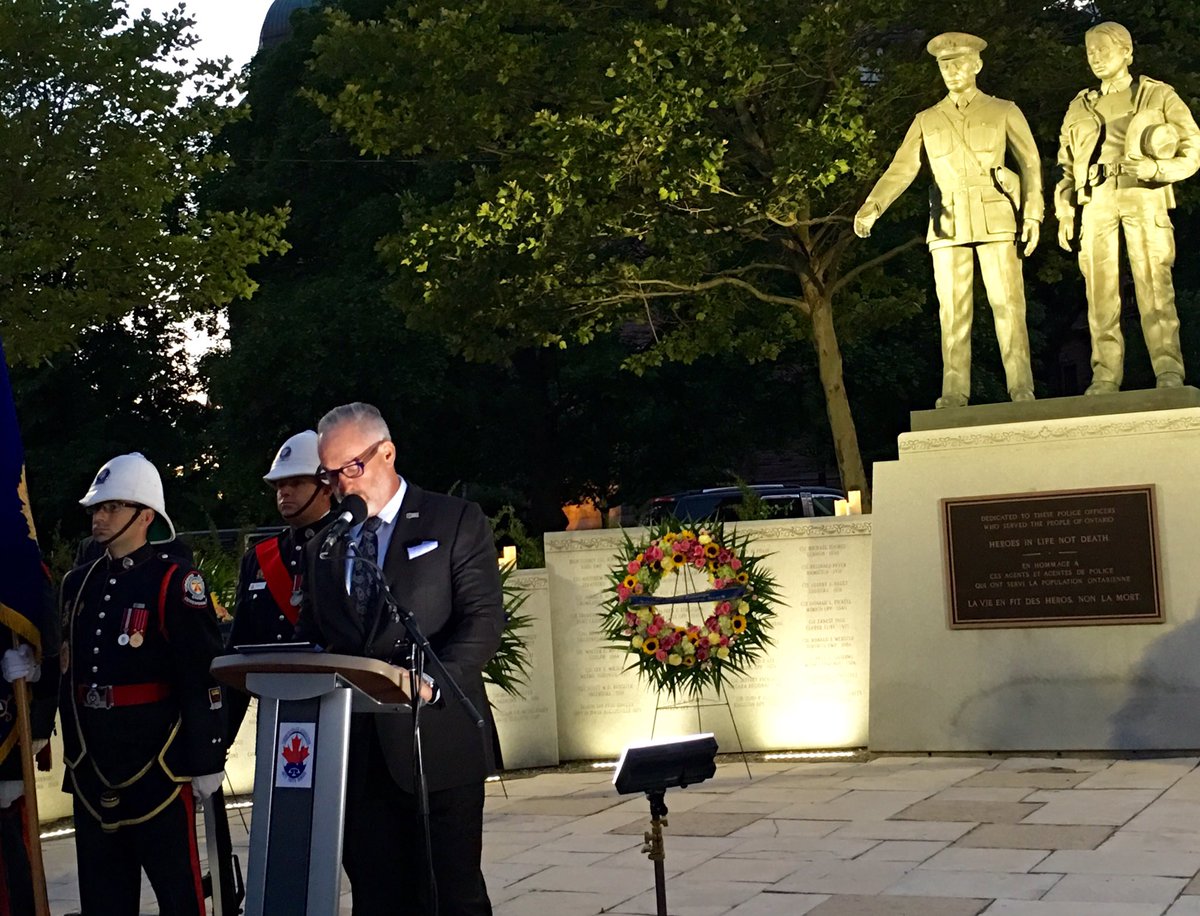 TPAca's tweet photo. Holding candle light vigil to honour fallen @DallasPD &amp; @BRPD officers #BatonRouge #PrayForDallas @TorontoPolice https://t.co/GIPdMmAJfS