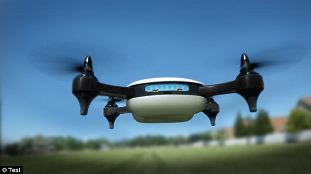 Looks like a cool #drone UAV that travels at more than 70mph could be the smartest drone yet dailym.ai/29NKlxX