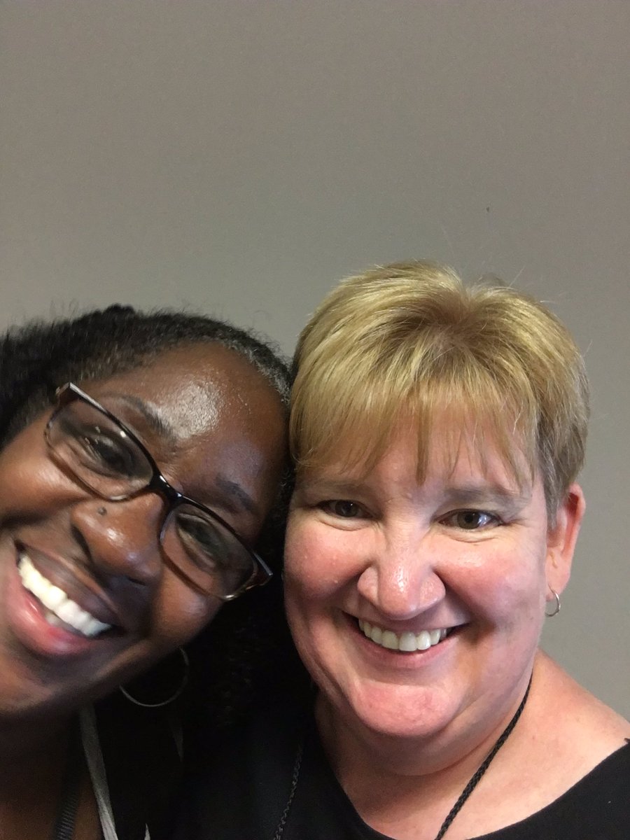 MathEdPhD's tweet image. Best part of teaching #scalablegamedesign?  Making new friends!!