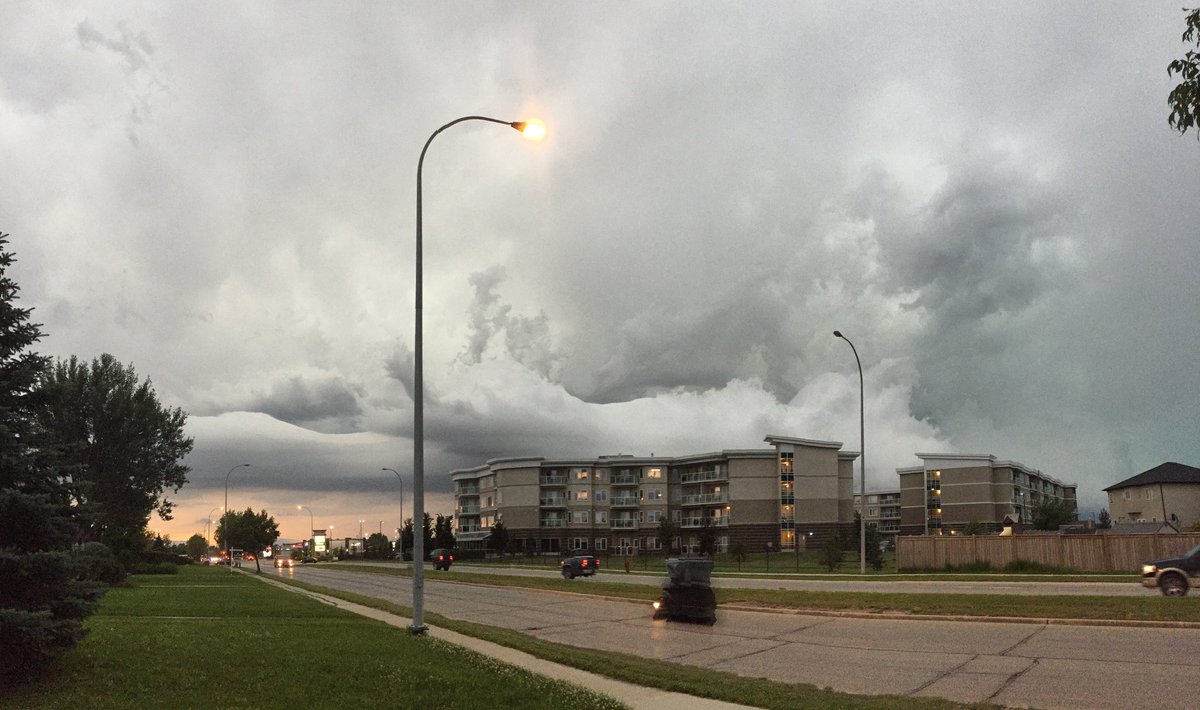 _avery13's tweet photo. #mbstorm https://t.co/M8GeCA2FZ2