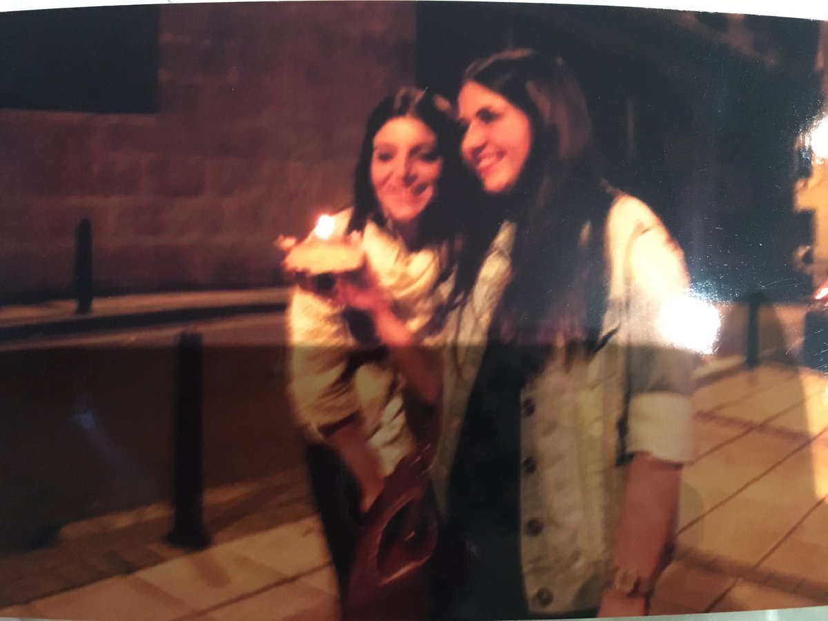 cris_pellon's tweet photo. Los 21 de Julio son felicidad!12 años celebrando la vida juntas, soplemos juntas las velas 😎🍾🍸🎂 https://t.co/kVIY8ZWOrk